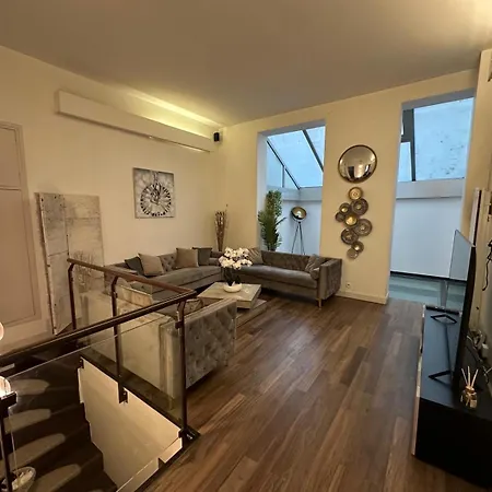 Les Champs Elysees-125M2 Modern And Spacious Parigi Esterno foto