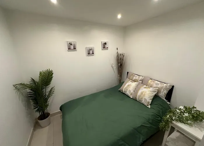 Les Champs Elysees-125M2 Modern And Spacious